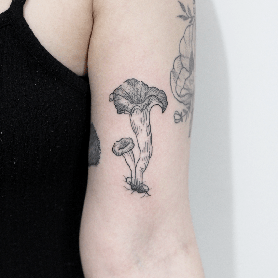 tattoo trompette de la mort 2 copie